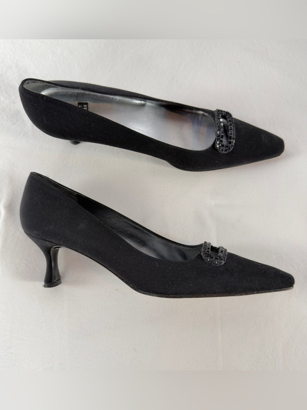 Vintage Stuart Weitzman Pointed Toe Kitten‎ Heels with Embellished Buckle Black